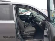 ✅ 2021 Chevrolet Traverse LT Cloth • VIN: 1GNERGKW8MJ210147 • Lot: 42424972. Listed on IAAI with 51,752 mi. Free auction sales archive from the USA and detailed vehicle history report at DreamBid. Image 5.