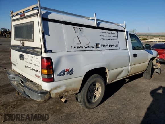 ✅ 2004 GMC Sierra 1500 SLE • VIN: 1GTEK14T04Z138911 • Лот: 53891075. Опубликован ранее на Copart с пробегом 166 864 миль. Бесплатный доступ к архиву аукционных продаж из США и подробный отчёт об истории автомобиля на DreamBid. Изображение 3.