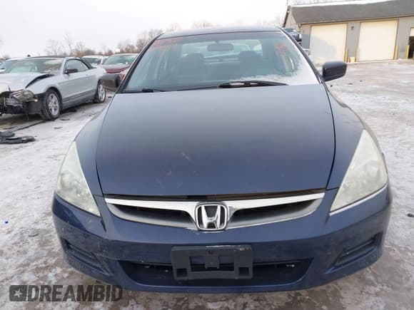 ✅ 2007 Honda Accord VP • VIN: 1HGCM55127A019669 • Lot: 41381981. Wystawiony na IAAI z przebiegiem 174 245 mil. Bezpłatny archiwum sprzedaży aukcyjnych z USA i szczegółowy raport historii pojazdu na DreamBid. Zdjęcie 12.