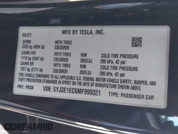 ✅ 2021 Tesla Model 3 Performance • VIN: 5YJ3E1EC6MF999321 • Lot: 41417451. Wystawiony na IAAI z przebiegiem 20 562 mil. Bezpłatny archiwum sprzedaży aukcyjnych z USA i szczegółowy raport historii pojazdu na DreamBid. Zdjęcie 9.
