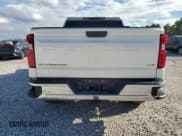 ✅ 2021 Chevrolet Silverado 1500 LTZ • VIN: 1GCPWEEDXMZ121917 • Lot: 71114004. Wystawiony na Copart z przebiegiem 93 142 mil. Bezpłatny archiwum sprzedaży aukcyjnych z USA i szczegółowy raport historii pojazdu na DreamBid. Zdjęcie 6.