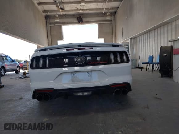 ✅ 2020 Ford Mustang GT Premium • VIN: 1FATP8FF2L5175334 • Lot: 42997571. Listed on IAAI with 18,701 mi. Free auction sales archive from the USA and detailed vehicle history report at DreamBid. Image 15.