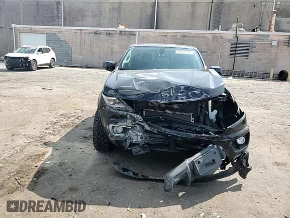 ✅ 2019 Chevrolet Colorado 4WD Z71 • VIN: 1GCGTDEN1K1283409 • Лот: 67734904. Опубликован ранее на Copart с пробегом 87 835 миль. Бесплатный доступ к архиву аукционных продаж из США и подробный отчёт об истории автомобиля на DreamBid. Изображение 10.