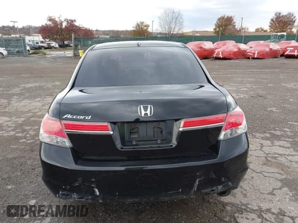 ✅ 2012 Honda Accord EX-L • VIN: 1HGCP2F82CA035124 • Lot: 43636288. Listed on IAAI with 172,471 mi. Free auction sales archive from the USA and detailed vehicle history report at DreamBid. Image 16.