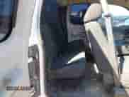 ✅ 2013 Chevrolet Silverado 1500 Work Truck • VIN: 1GCRKPE72DZ323418 • Лот: 43237676. Опубликован ранее на IAAI с пробегом 185 457 миль. Бесплатный доступ к архиву аукционных продаж из США и подробный отчёт об истории автомобиля на DreamBid. Изображение 8.