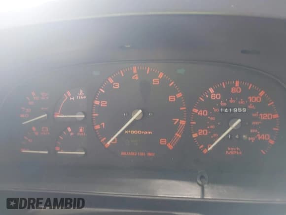 ✅ 1988 Mazda RX-7 • VIN: JM1FC3514J0103380 • Lot: 42894812. Wystawiony na IAAI z przebiegiem 141 959 mil. Bezpłatny archiwum sprzedaży aukcyjnych z USA i szczegółowy raport historii pojazdu na DreamBid. Zdjęcie 7.