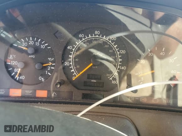 ✅ 1997 Mercedes-Benz SL 500 • VIN: WDBFA67F9VF154908 • Lot: 65735675. Listed on Copart with 145,543 mi. Free auction sales archive from the USA and detailed vehicle history report at DreamBid. Image 9.