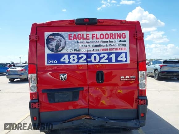 ✅ 2014 Ram ProMaster Cargo • VIN: 3C6TRVAG2EE121498 • Lot: 42581663. Wystawiony na IAAI z przebiegiem 123 449 mil. Bezpłatny archiwum sprzedaży aukcyjnych z USA i szczegółowy raport historii pojazdu na DreamBid. Zdjęcie 16.