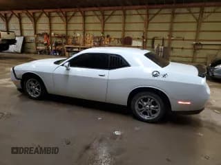 ✅ 2016 Dodge Challenger SXT Plus • VIN: 2C3CDZAG7GH264120 • Lot: 50356634. Wystawiony na Copart z przebiegiem 169 639 mil. Bezpłatny archiwum sprzedaży aukcyjnych z USA i szczegółowy raport historii pojazdu na DreamBid. Zdjęcie 2.