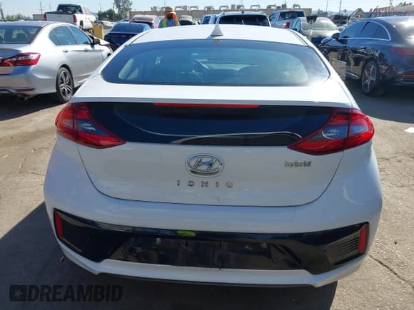 ✅ 2019 Hyundai Ioniq Limited • VIN: KMHC05LC4KU159630 • Lot: 43588042. Listed on IAAI with 52,185 mi. Free auction sales archive from the USA and detailed vehicle history report at DreamBid. Image 16.