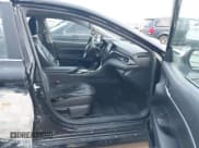 ✅ 2023 Toyota Camry LE • VIN: 4T1C11AK1PU778726 • Lot: 43557660. Wystawiony na IAAI z przebiegiem 91 721 mil. Bezpłatny archiwum sprzedaży aukcyjnych z USA i szczegółowy raport historii pojazdu na DreamBid. Zdjęcie 5.