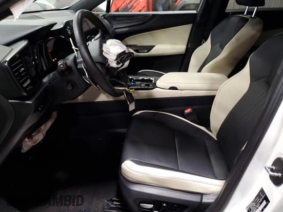 ✅ 2024 Lexus NX 350h Premium • VIN: JTJGKCEZ0R5017802 • Lot: 86339935. Listed on Copart with 18,908 mi. Free auction sales archive from the USA and detailed vehicle history report at DreamBid. Image 7.