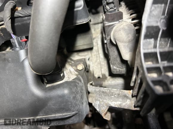 ✅ 2014 Chevrolet Silverado 1500 Work Truck • VIN: 1GCNCPEH9EZ158859 • Lot: 43705327. Listed on IAAI with 156,201 mi. Free auction sales archive from the USA and detailed vehicle history report at DreamBid. Image 16.