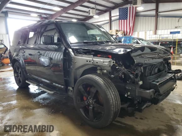 ✅ 2023 Land Rover Defender X • VIN: SALEXFEU0P2207382 • Лот: 44498345. Опубликован ранее на Copart с пробегом 18 044 миль. Бесплатный доступ к архиву аукционных продаж из США и подробный отчёт об истории автомобиля на DreamBid. Изображение 4.