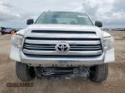 ✅ 2016 Toyota Tundra SR5 • VIN: 5TFEM5F13GX107004 • Лот: 62604485. Опубликован ранее на Copart с пробегом 198 534 миль. Бесплатный доступ к архиву аукционных продаж из США и подробный отчёт об истории автомобиля на DreamBid. Изображение 5.