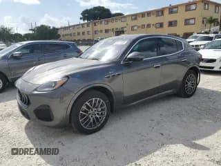 ✅ 2024 Maserati Grecale GT • VIN: ZN6PMDAA3R7450357 • Lot: 65774505. Wystawiony na Copart z przebiegiem 24 441 mil. Bezpłatny archiwum sprzedaży aukcyjnych z USA i szczegółowy raport historii pojazdu na DreamBid. Zdjęcie 1.