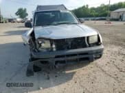 ✅ 2000 Nissan Xterra XE • VIN: 5N1ED28Y8YC513714 • Lot: 64658645. Wystawiony na Copart z przebiegiem 333 877 mil. Bezpłatny archiwum sprzedaży aukcyjnych z USA i szczegółowy raport historii pojazdu na DreamBid. Zdjęcie 13.