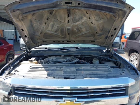 ✅ 2015 Chevrolet Silverado 2500HD LT • VIN: 1GC1KVE8XFF117049 • Lot: 42800240. Listed on IAAI with 375,598 mi. Free auction sales archive from the USA and detailed vehicle history report at DreamBid. Image 10.