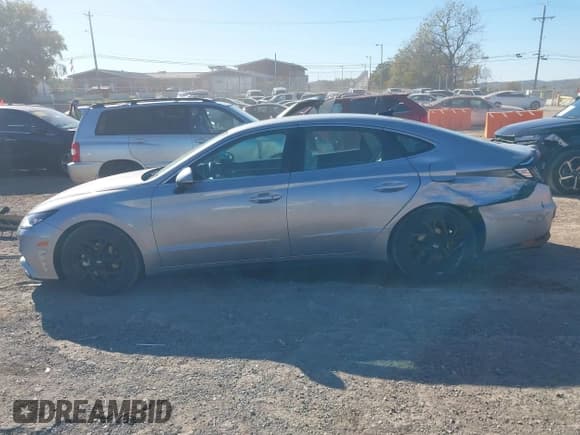 ✅ 2021 Hyundai Sonata SEL • VIN: KMHL64JA2MA152111 • Lot: 43457598. Listed on IAAI with 73,525 mi. Free auction sales archive from the USA and detailed vehicle history report at DreamBid. Image 14.