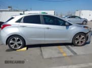 ✅ 2013 Hyundai Elantra • VIN: KMHD35LE6DU037979 • Лот: 43288909. Опубликован ранее на IAAI с пробегом 112 291 миль. Бесплатный доступ к архиву аукционных продаж из США и подробный отчёт об истории автомобиля на DreamBid. Изображение 13.