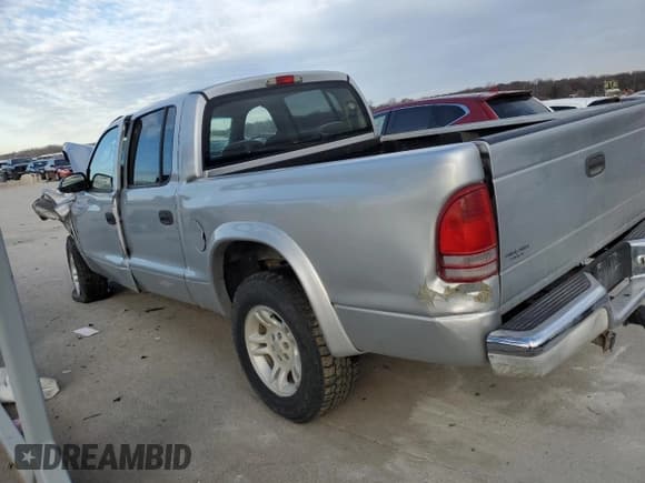 ✅ 2004 Dodge Dakota SLT • VIN: 1D7HG48N84S717848 • Lot: 84273764. Wystawiony na Copart z przebiegiem Nie podano. Bezpłatny archiwum sprzedaży aukcyjnych z USA i szczegółowy raport historii pojazdu na DreamBid. Zdjęcie 2.