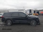 ✅ 2022 Ford Explorer ST-Line • VIN: 1FMSK8KH5NGA77560 • Lot: 41952142. Listed on IAAI with 44,856 mi. Free auction sales archive from the USA and detailed vehicle history report at DreamBid. Image 13.