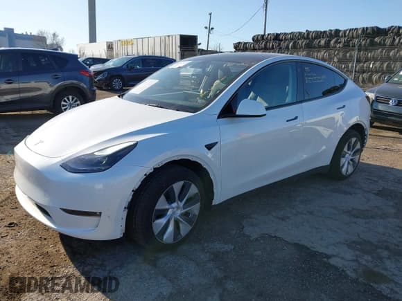 ✅ 2023 Tesla Model Y Long Range • VIN: 7SAYGDEE5PF765326 • Lot: 41757113. Listed on IAAI with 10,461 mi. Free auction sales archive from the USA and detailed vehicle history report at DreamBid. Image 25.