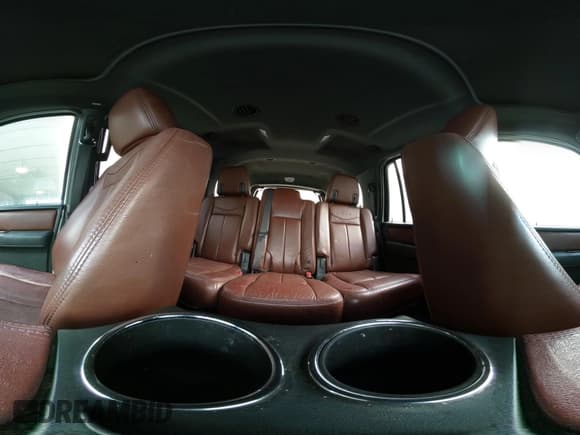 ✅ 2013 Ford Expedition XLT • VIN: 1FMJU1H52DEF63876 • Lot: 43705482. Listed on IAAI with 220,017 mi. Free auction sales archive from the USA and detailed vehicle history report at DreamBid. Image 18.