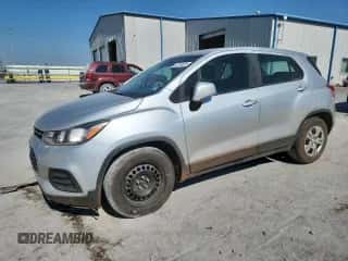 2018 Chevrolet Trax LS с VIN 3GNCJKSB0JL373118, выставлен на аукционе Copart как лот 87279825 с пробегом 174 637 миль миль и Чистый • Clean title. История ставок и продаж доступна на DreamBid. Изображение 1.