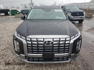 ✅ 2023 Hyundai Palisade Calligraphy • VIN: KM8R7DGE7PU557451 • Лот: 47018944. Опубликован ранее на Copart с пробегом 17 903 миль. Бесплатный доступ к архиву аукционных продаж из США и подробный отчёт об истории автомобиля на DreamBid. Изображение 5.