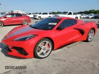 ✅ 2024 Chevrolet Corvette 2LT • VIN: 1G1YB2D44R5117899 • Lot: 67483525. Wystawiony na Copart z przebiegiem Nie podano. Bezpłatny archiwum sprzedaży aukcyjnych z USA i szczegółowy raport historii pojazdu na DreamBid. Zdjęcie 1.