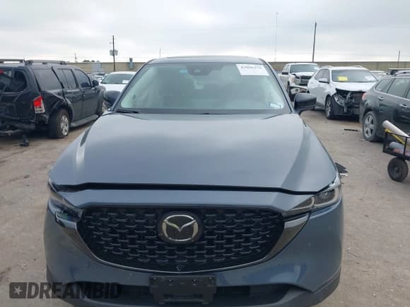 ✅ 2024 Mazda CX-5 S Carbon Edition • VIN: JM3KFBCL8R0459712 • Lot: 43086375. Listed on IAAI with 28,300 mi. Free auction sales archive from the USA and detailed vehicle history report at DreamBid. Image 12.