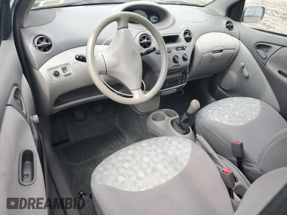 ✅ 2002 Toyota ECHO • VIN: JTDAT123720212311 • Lot: 56071555. Wystawiony na Copart z przebiegiem 86 110 mil. Bezpłatny archiwum sprzedaży aukcyjnych z USA i szczegółowy raport historii pojazdu na DreamBid. Zdjęcie 8.