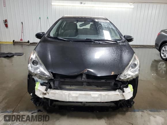 ✅ 2015 Toyota Prius One • VIN: JTDKDTB37F1587385 • Лот: 92477455. Опубликован ранее на Copart с пробегом 119 199 миль. Бесплатный доступ к архиву аукционных продаж из США и подробный отчёт об истории автомобиля на DreamBid. Изображение 5.