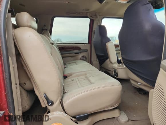 ✅ 2001 Ford Excursion Limited • VIN: 1FMNU43S51EC37050 • Lot: 91687795. Wystawiony na Copart z przebiegiem 253 836 mil. Bezpłatny archiwum sprzedaży aukcyjnych z USA i szczegółowy raport historii pojazdu na DreamBid. Zdjęcie 10.