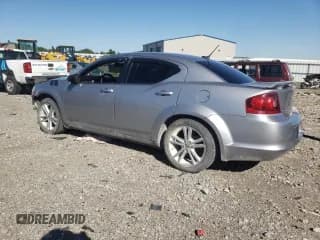 ✅ 2014 Dodge Avenger SE • VIN: 1C3CDZAB9EN154467 • Лот: 60768944. Опубликован ранее на Copart с пробегом 178 499 миль. Бесплатный доступ к архиву аукционных продаж из США и подробный отчёт об истории автомобиля на DreamBid. Изображение 2.