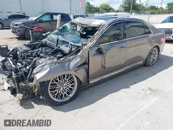 ✅ 2021 Genesis G90 Ultimate • VIN: KMTF54PH2MU084773 • Lot: 43041703. Wystawiony na IAAI z przebiegiem Nie podano. Bezpłatny archiwum sprzedaży aukcyjnych z USA i szczegółowy raport historii pojazdu na DreamBid. Zdjęcie 17.