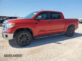 ✅ 2017 Toyota Tundra SR5 • VIN: 5TFEW5F11HX216878 • Lot: 66284165. Wystawiony na Copart z przebiegiem 71 108 mil. Bezpłatny archiwum sprzedaży aukcyjnych z USA i szczegółowy raport historii pojazdu na DreamBid. Zdjęcie 1.
