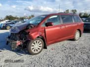 ✅ 2015 Toyota Sienna XLE • VIN: 5TDDK3DC7FS112334 • Lot: 92091195. Wystawiony na Copart z przebiegiem 101 360 mil. Bezpłatny archiwum sprzedaży aukcyjnych z USA i szczegółowy raport historii pojazdu na DreamBid. Zdjęcie 1.