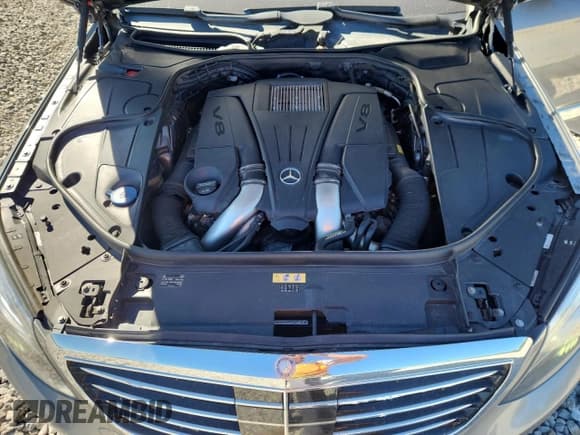 ✅ 2015 Mercedes-Benz S 550 • VIN: WDDUG8FB8FA116088 • Lot: 82430065. Listed on Copart with 129,469 mi. Free auction sales archive from the USA and detailed vehicle history report at DreamBid. Image 11.