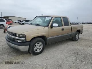 ✅ 2000 Chevrolet Silverado 1500 LS • VIN: 2GCEC19T8Y1203685 • Лот: 79040924. Опубликован ранее на Copart с пробегом 229 977 миль. Бесплатный доступ к архиву аукционных продаж из США и подробный отчёт об истории автомобиля на DreamBid. Изображение 1.