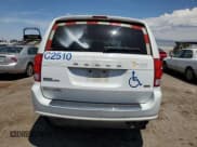 ✅ 2017 Dodge Grand Caravan SE • VIN: 2C7WDGBG7HR738822 • Lot: 67392035. Wystawiony na Copart z przebiegiem 152 950 mil. Bezpłatny archiwum sprzedaży aukcyjnych z USA i szczegółowy raport historii pojazdu na DreamBid. Zdjęcie 6.