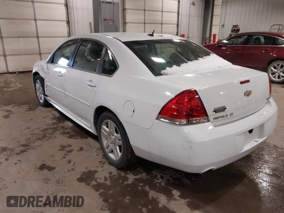 ✅ 2014 Chevrolet Impala LT • VIN: 2G1WB5E37E1139177 • Lot: 43544664. Listed on IAAI with 191,219 mi. Free auction sales archive from the USA and detailed vehicle history report at DreamBid. Image 3.