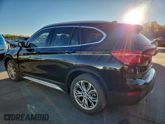 ✅ 2017 BMW X1 xDrive28i • VIN: WBXHT3Z36H4A65230 • Lot: 86844925. Wystawiony na Copart z przebiegiem 93 366 mil. Bezpłatny archiwum sprzedaży aukcyjnych z USA i szczegółowy raport historii pojazdu na DreamBid. Zdjęcie 2.