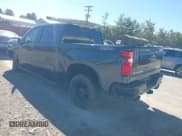 ✅ 2021 Chevrolet Silverado 1500 LT Trail Boss • VIN: 1GCPYFED9MZ355983 • Lot: 43345360. Wystawiony na IAAI z przebiegiem 94 150 mil. Bezpłatny archiwum sprzedaży aukcyjnych z USA i szczegółowy raport historii pojazdu na DreamBid. Zdjęcie 3.