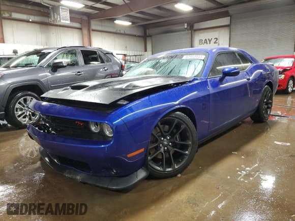 ✅ 2021 Dodge Challenger R/T Scat Pack • VIN: 2C3CDZFJ0MH583617 • Lot: 82953043. Wystawiony na Copart z przebiegiem 24 673 mil. Bezpłatny archiwum sprzedaży aukcyjnych z USA i szczegółowy raport historii pojazdu na DreamBid. Zdjęcie 1.