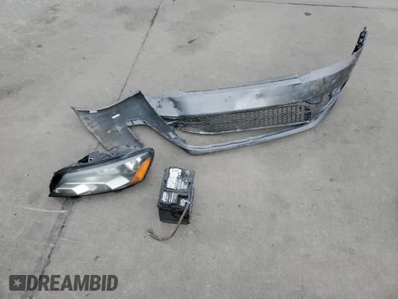 ✅ 2014 Volkswagen Passat S • VIN: 1VWAP7A31EC017152 • Lot: 51634025. Listed on Copart with Not provided. Free auction sales archive from the USA and detailed vehicle history report at DreamBid. Image 12.