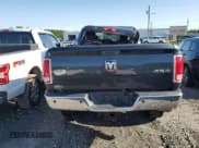 ✅ 2014 Ram 2500 Longhorn • VIN: 3C6UR5GL8EG233896 • Lot: 60556955. Wystawiony na Copart z przebiegiem 278 118 mil. Bezpłatny archiwum sprzedaży aukcyjnych z USA i szczegółowy raport historii pojazdu na DreamBid. Zdjęcie 6.