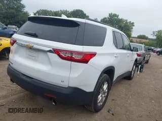 ✅ 2019 Chevrolet Traverse LT Cloth • VIN: 1GNERGKW0KJ308537 • Lot: 43149622. Wystawiony na IAAI z przebiegiem 93 493 mil. Bezpłatny archiwum sprzedaży aukcyjnych z USA i szczegółowy raport historii pojazdu na DreamBid. Zdjęcie 4.