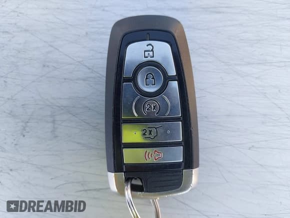 ✅ 2019 Ford Expedition Max XLT • VIN: 1FMJK1HT7KEA83673 • Лот: 41290993. Опубликован ранее на IAAI с пробегом 65 602 миль. Бесплатный доступ к архиву аукционных продаж из США и подробный отчёт об истории автомобиля на DreamBid. Изображение 11.